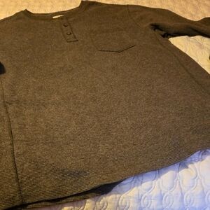 Duluth Trading Co Gray Crewneck Sweater 3 Button